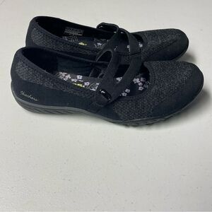 Skechers Mary Jane Black Shoes Baby doll sneakers size 7 like new women’s